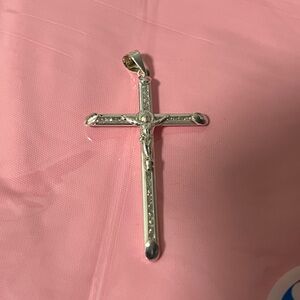 Elegant Silver .925 Cross Pendant